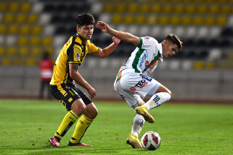 Felipe Yáñez estará en la pretemporada de Colo Colo - Crédito: Photosport.