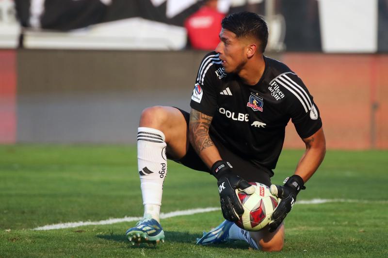 Brayan Cortés finalmente se queda en Colo Colo - Crédito: Photosport