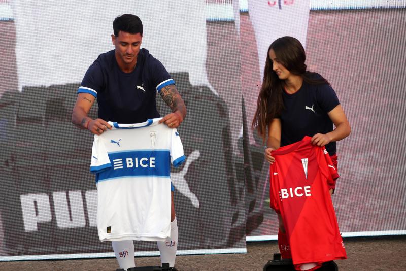 Fernando Zampedri es el gran referente de la UC y seguirá siendo el capitán en 2024 - Créditos: Photosport