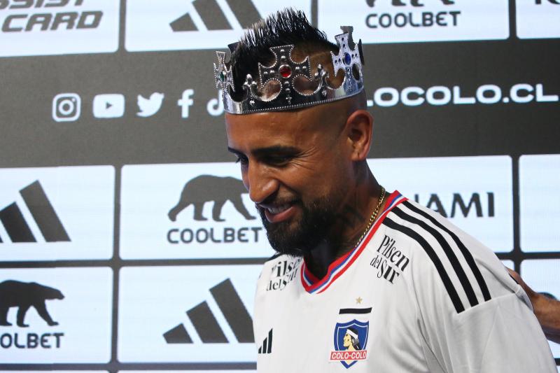 Arturo Vidal ya adelantó el Superclásico con Marcelo Díaz - Créditos: Photosport