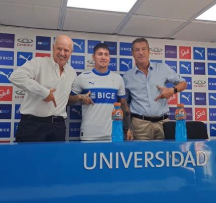 Nicolás Castillo fue presentado como refuerzo de la UC - Crédito: Instagram @cruzados_oficial