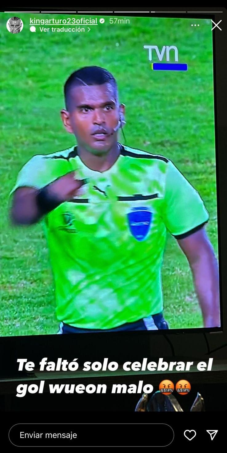 Arturo Vidal se descargó contra el árbitro Alexis Herrera en medio de la derrota de la Roja ante Argentina.