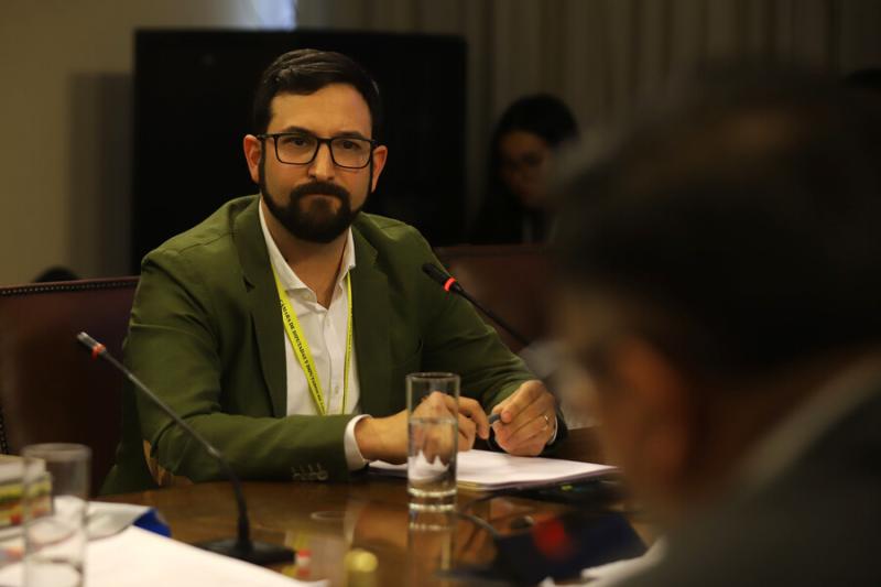 Agencia Uno - Miguel Crispi por acusación contra Montes