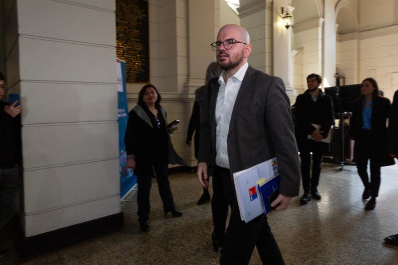 Agencia Uno - Jackson genera polémica en el oficialismo