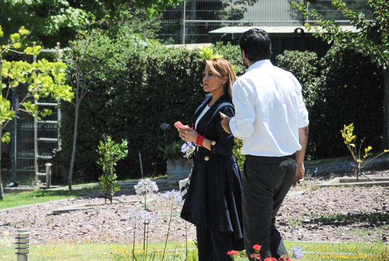 Agencia Uno - Joaquín Lavín León y Cathy Barriga