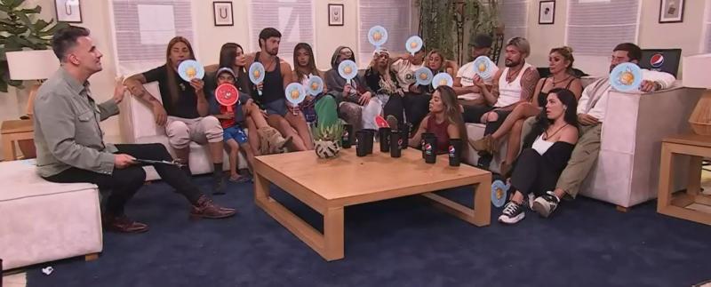 Tierra Brava - Tenso momento entre Mateucci y Miguelito