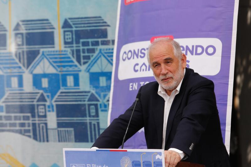 Agencia Uno - Ministro de Vivienda, Carlos Montes