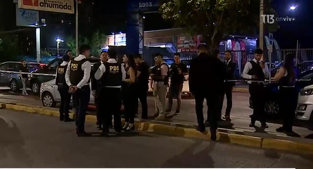 San Miguel: Funcionario PDI balea a sujeto que intentó atacarlo con un machete