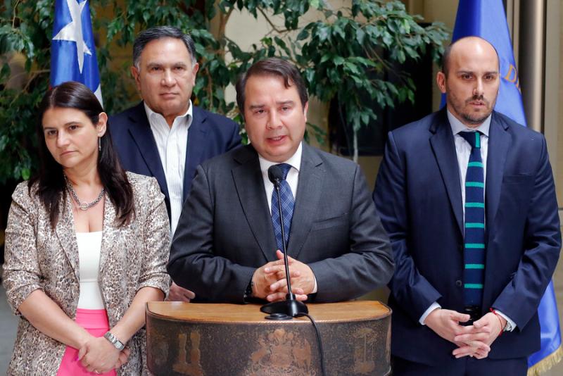 Agencia Uno - RN respalda al general Yáñez