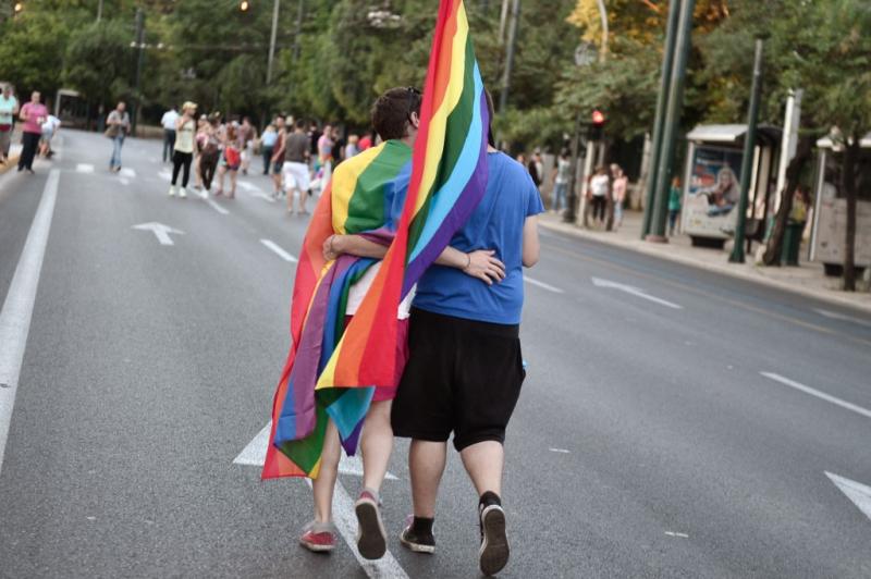 afp - Grecia va a legalizar el matrimonio homosexual y la adopción por parejas del mismo sexo
