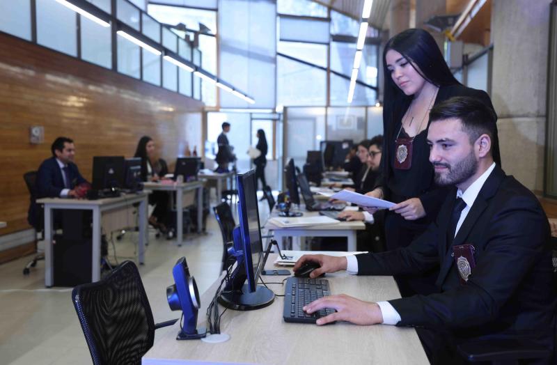 PDI - Ofertas de trabajo en la PDI: publican anuncios con hasta 2 millones de sueldo