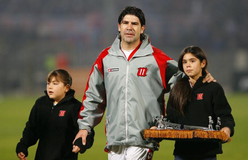 Marcelo Salas en su partido de despedida junto a sus hijas Catalina y Camilla Salas - Crédito: Photosport