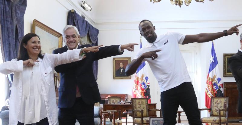 Recibiendo al multimedallista olímpico Usain Bolt - Créditos: Agencia UNO