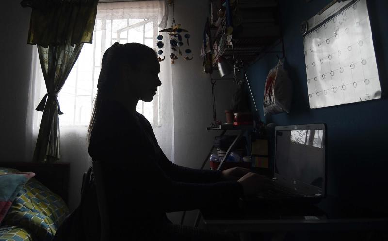 Agencia Uno - El 84% de los Centennials no aceptaría un trabajo 100% presencial (referencial)