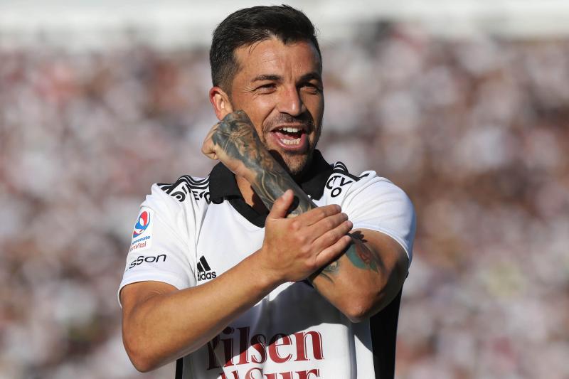 Gabriel Costa no se olvida de su paso por Chile y realiza una donación para las víctimas de los incendios / Créditos: Agencia UNO