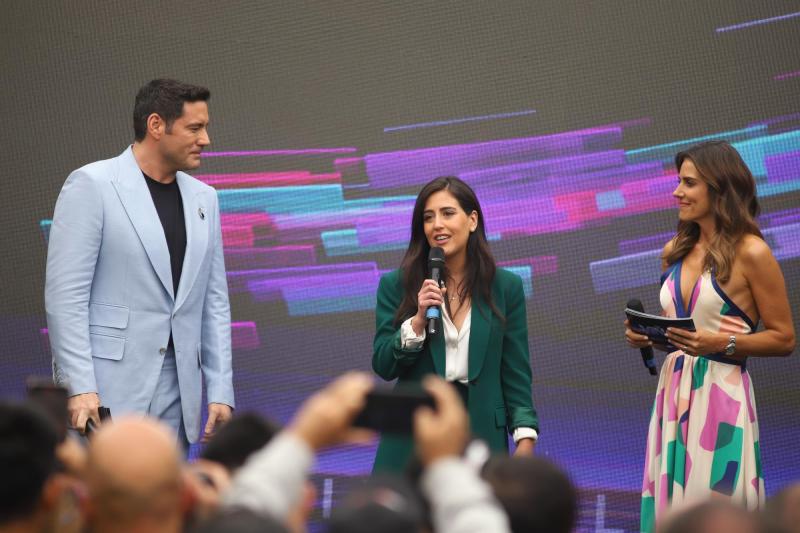 Animadores y Alcaldesa de Viña - Agencia Uno