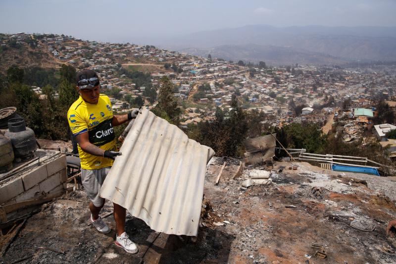 Agencia Uno - Se inicia aplicación de ficha FIBE en sectores afectados por incendios forestales