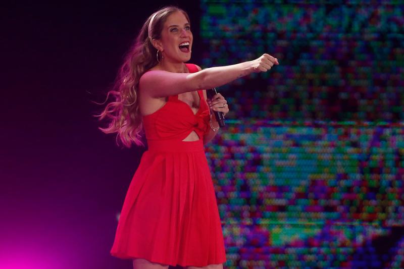 ATON - Alison Mandel abre el humor en el Festival de Viña del Mar 2024. Será su segunda vista ante el "Monstruo"