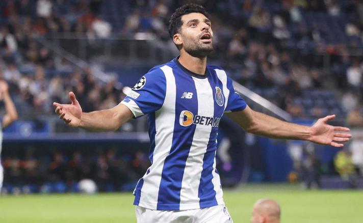 Mehdi Taremi podría impulsar la salida de Alexis Sánchez de Inter - Crédito: @mehditaremiofficial9