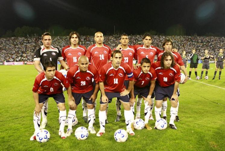 Arturo Vidal vuelve al Malvinas Argentinas - Crédito: La Roja