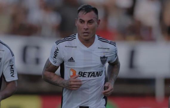 En Brasil aseguran que Eduardo Vargas podría llegar a Colo Colo - Crédito: @eduardovargasrj1
