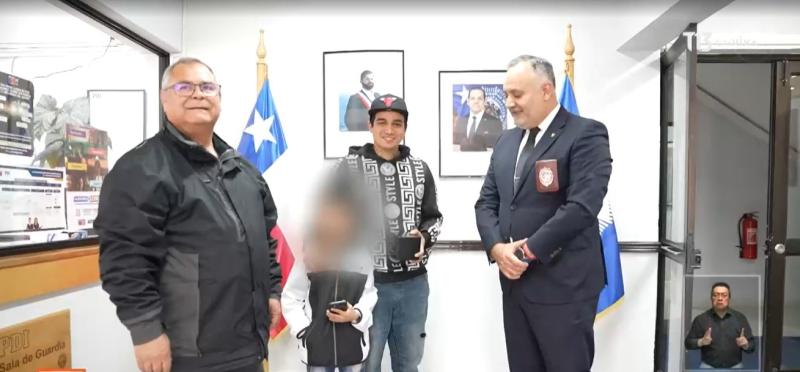 T13 - Recolector devolvió bolso con 27 millones en Punta Arenas