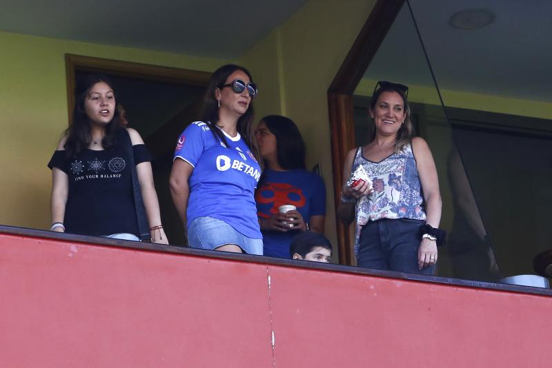 Cecilia Pérez, directora de U de Chile, despidió al ex Presidente Sebastián Piñera - Créditos: Photosport