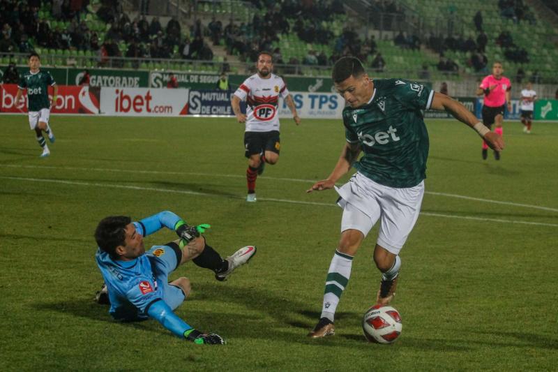 Lucas Cepeda se transformará en refuerzo de Colo Colo - Crédito: Photosport