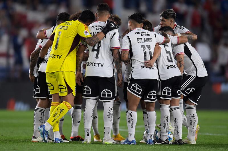 Colo Colo busca centrodelantero para 2024 - Crédito: Photosport.