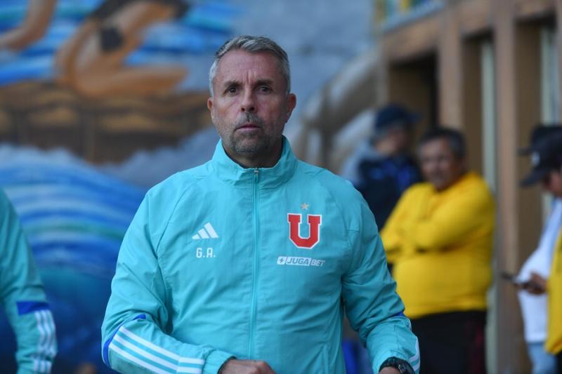 Zacarías Abuhadba no estaba considerado por Gustavo Álvarez en U de Chile - Crédito: Photosport.