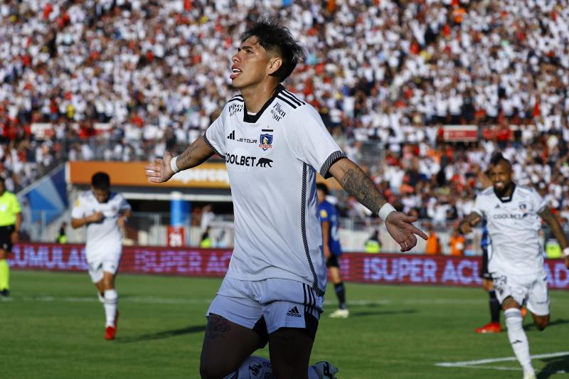 Colo Colo recupera a Carlos Palacios para un duelo clave - Crédito: Photosport