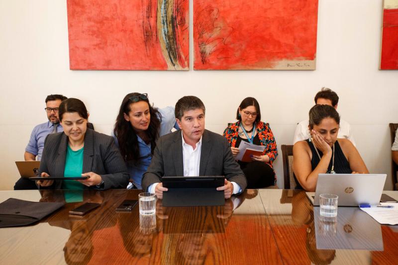 Agencia Uno - Ayudas temprana para damnificados por incendios