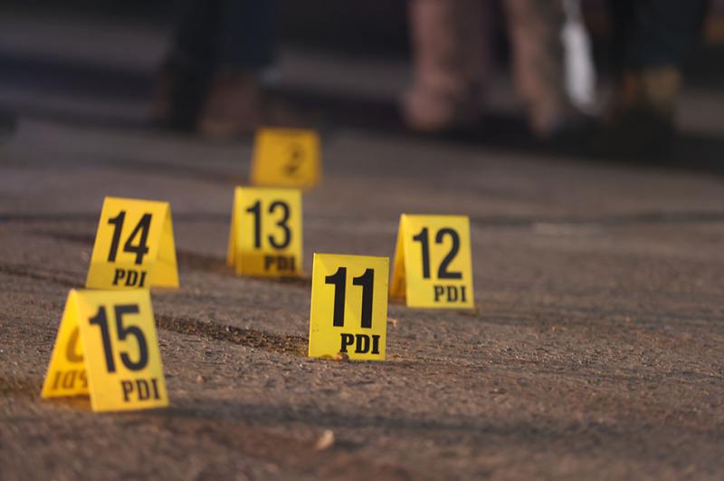 pdi referencial - El Monte: hombre es asesinado a tiros dentro de su domicilio