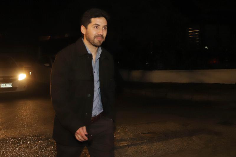 Agencia Uno - Diputado Santana critica al ministro Cataldo