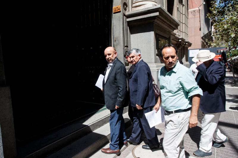 Agencia Uno - Oficialismo va al TC por ley corta de isapres