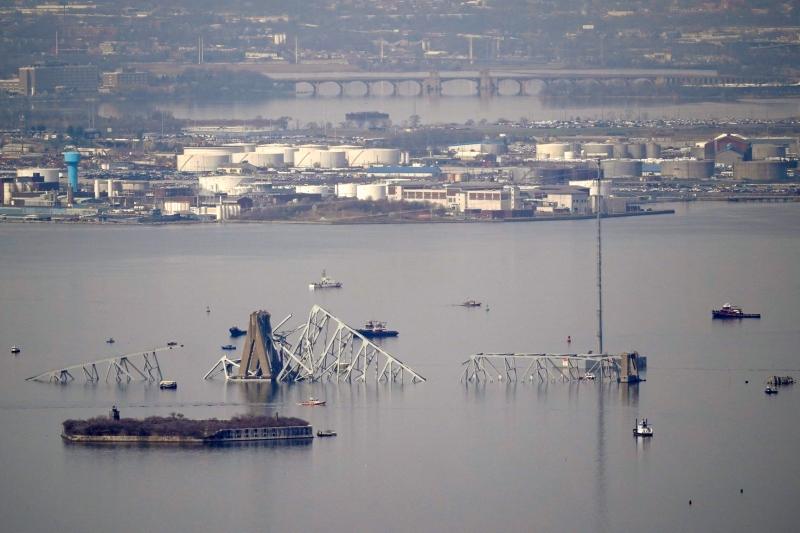 Reuters - Barco colisionó contra puente Francis Scott Key en Baltimore