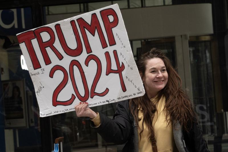 Trump promete liberar a los asaltantes del Capitolio si es reelegido