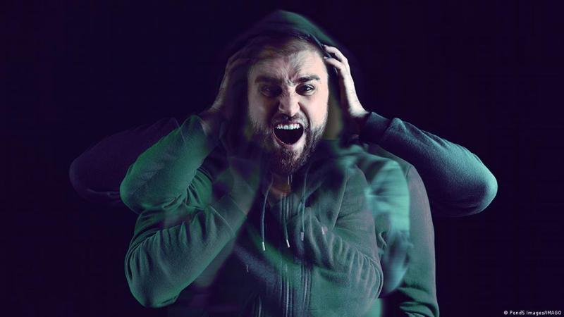 El miedo, con su doble filo, puede salvarnos o sumergirnos en abismos de ansiedad - DW