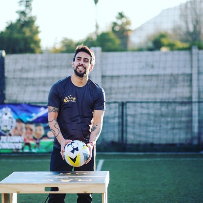 Instagram - Jorge Valdivia