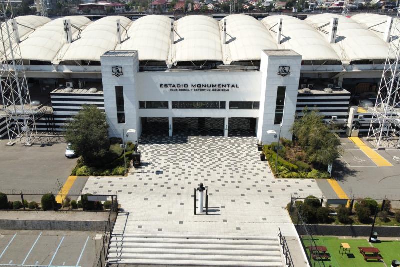 Colo Colo y U. de Chile entregan formaciones para el Superclásico 195