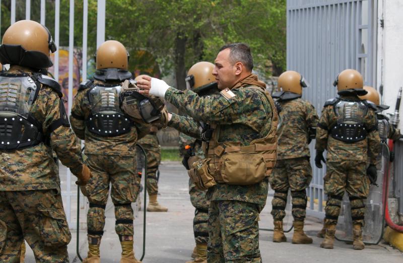 Chilenos están de acuerdo con despliegue militar según Data Influye - Referencial Agencia Uno