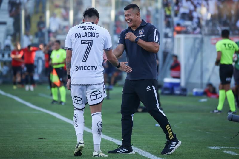Jorge Almirón valoró el triunfo de Colo Colo - Crédiot: Agencia Uno.