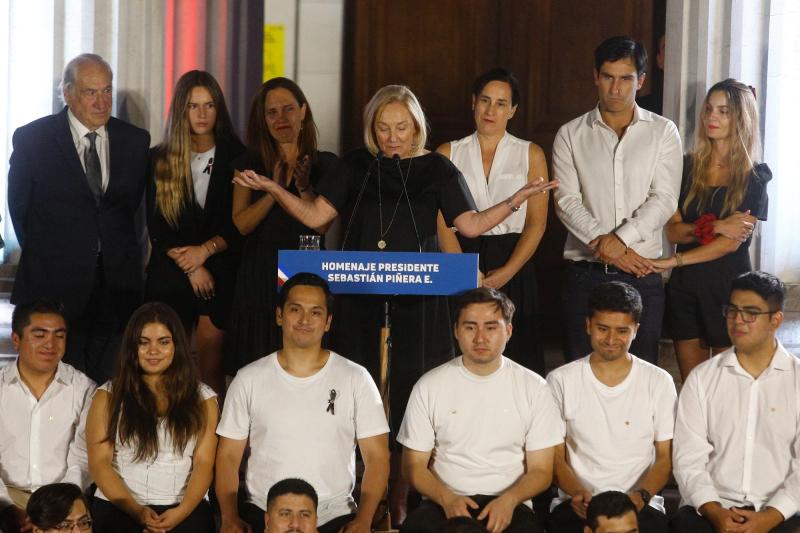 Cecilia Morel - Agencia Uno