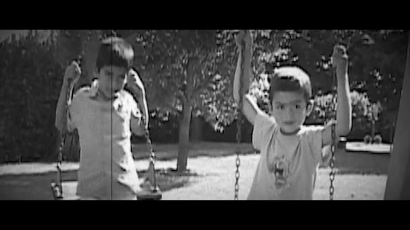 Los hijos de Bocelli, el de la derecha es Matteo