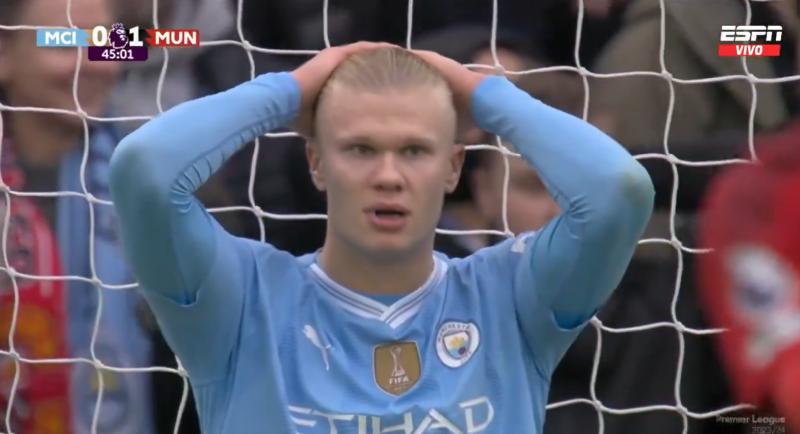 Erling Haaland se perdió un gol increíble en el clásico de Manchester. / Foto: Captura
