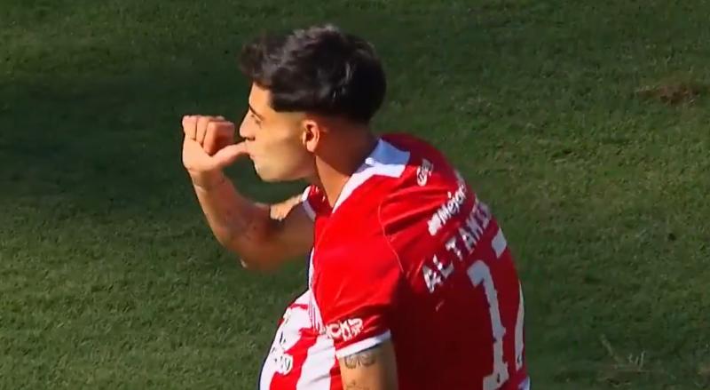 Javier Altamirano anotó su primer gol en el fútbol argentino - Crédito: Captura.