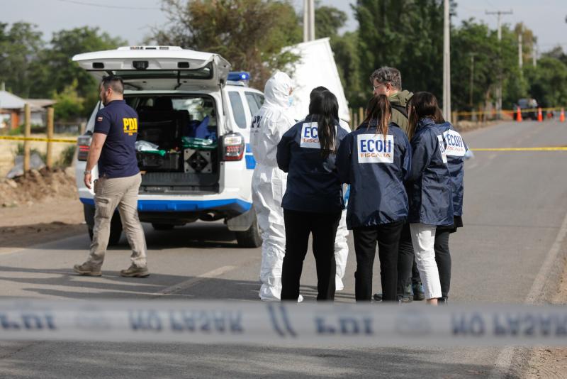 Ministro Cordero señala que "el Gobierno es partidario" de la creación de una cárcel para el crimen organizado