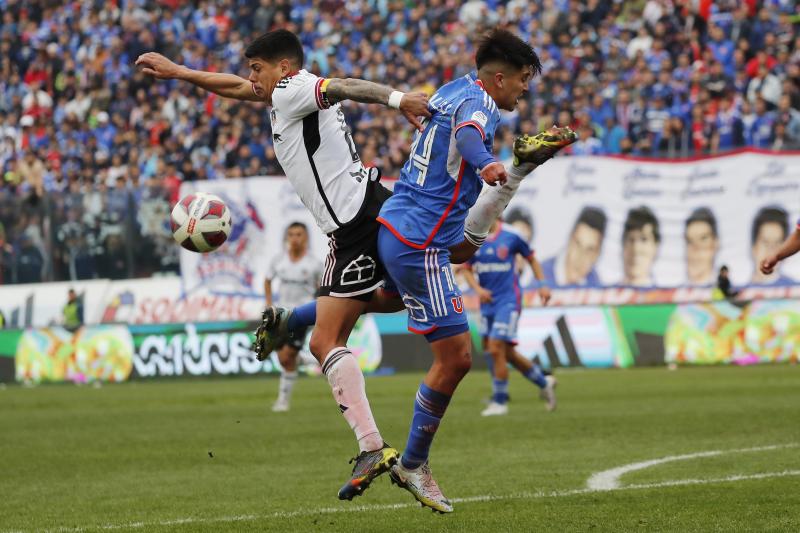 Colo Colo y U de Chile se enfrentan en el Superclásico 195 - Crédito: Photosport