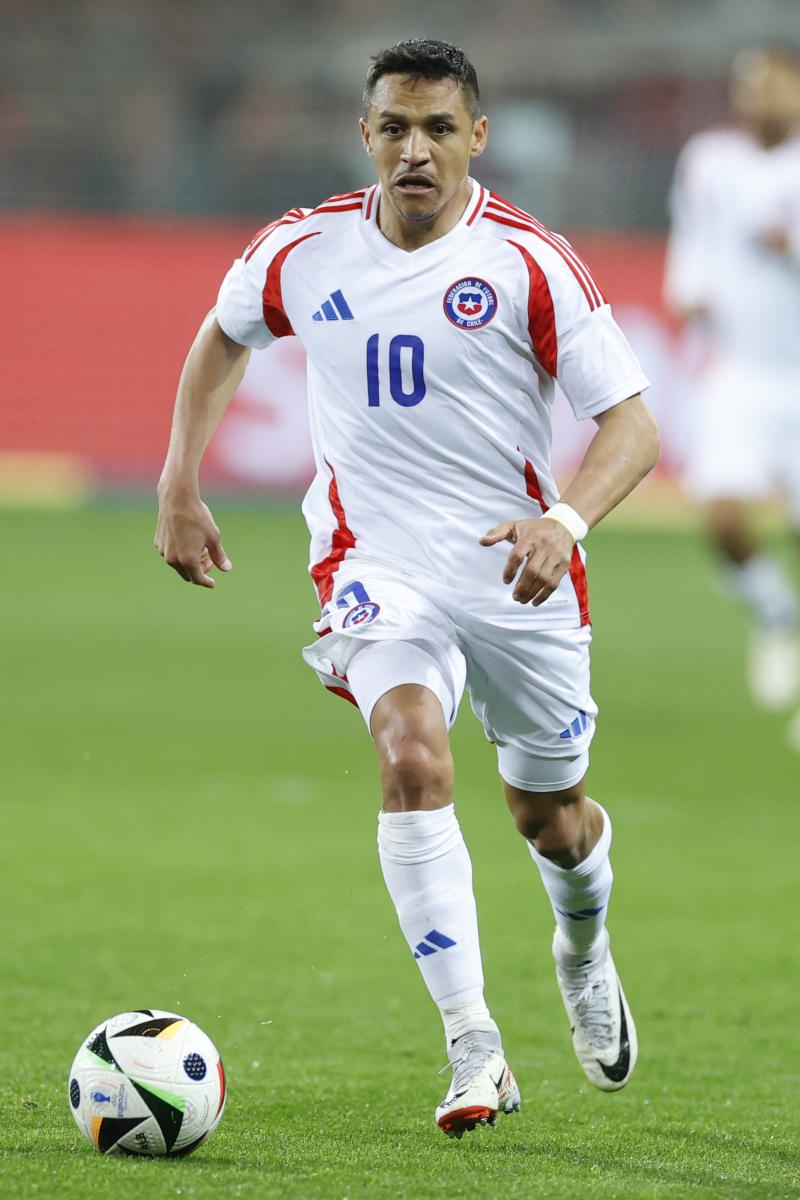Alexis Sánchez fue titular en la Roja de Ricardo Gareca - Créditos: Photosport