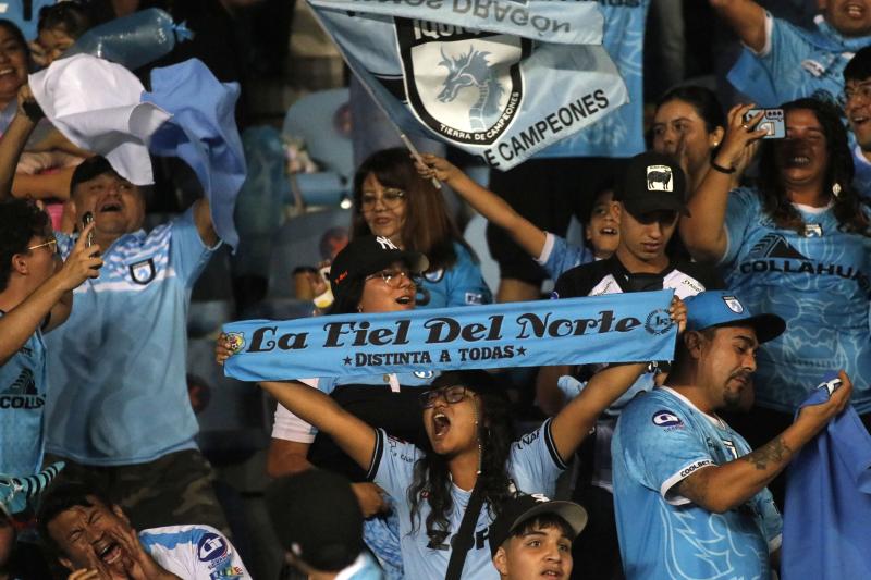 Los hinchas de Deportes Iquique festejan el gran momento de su equipo / Créditos: Photosport